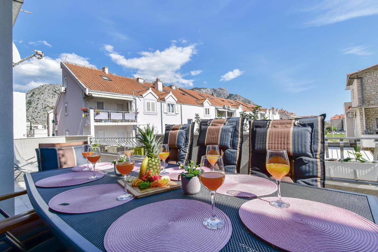 Apartment Ela Omiš Exteriér fotografie