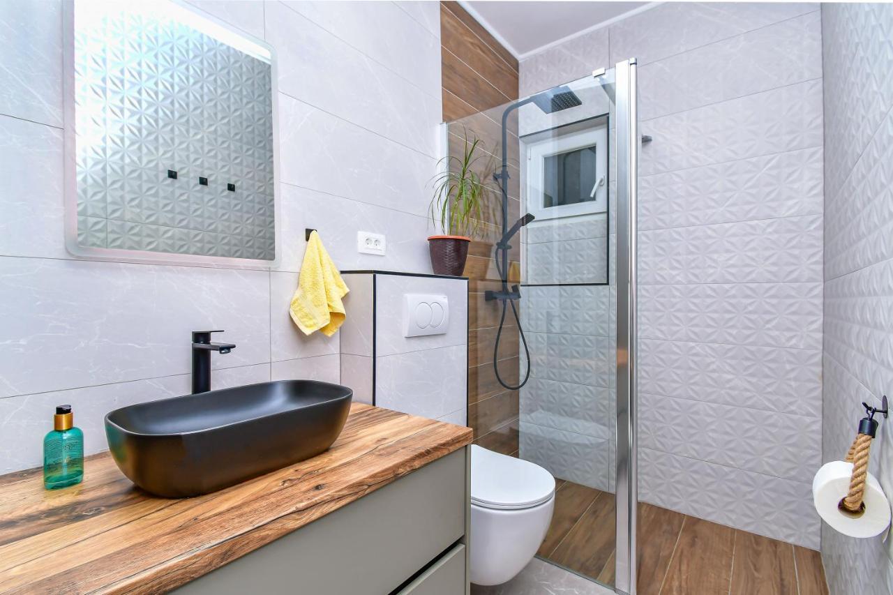 Apartment Ela Omiš Exteriér fotografie