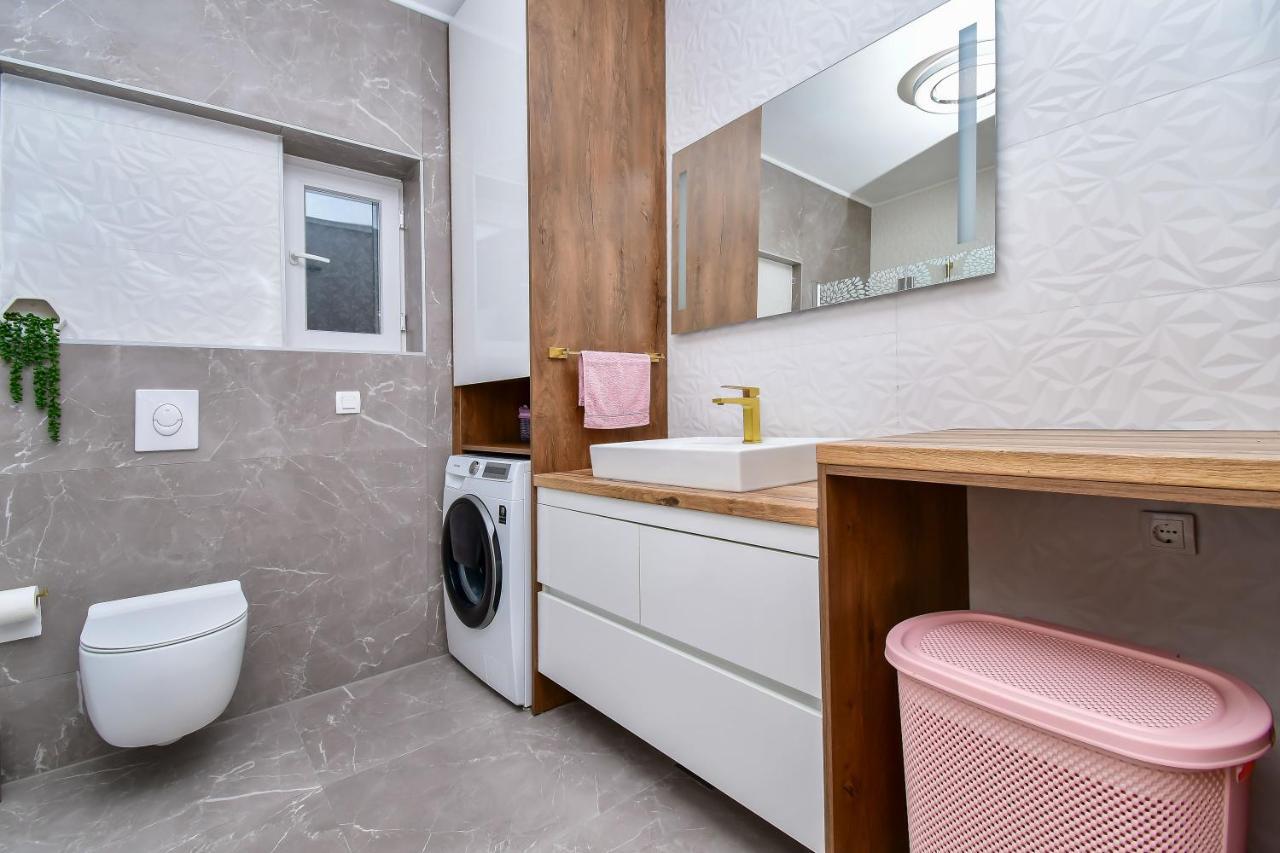 Apartment Ela Omiš Exteriér fotografie