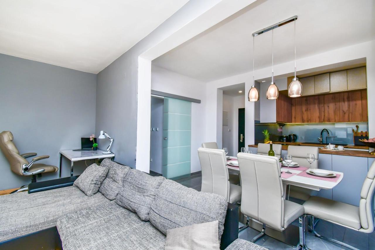 Apartment Ela Omiš Exteriér fotografie